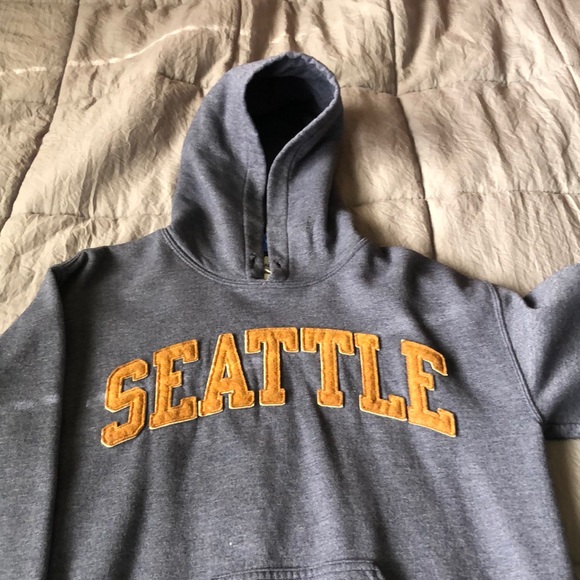 Seattle patched letters Sweatshirt - Picture 1 of 4